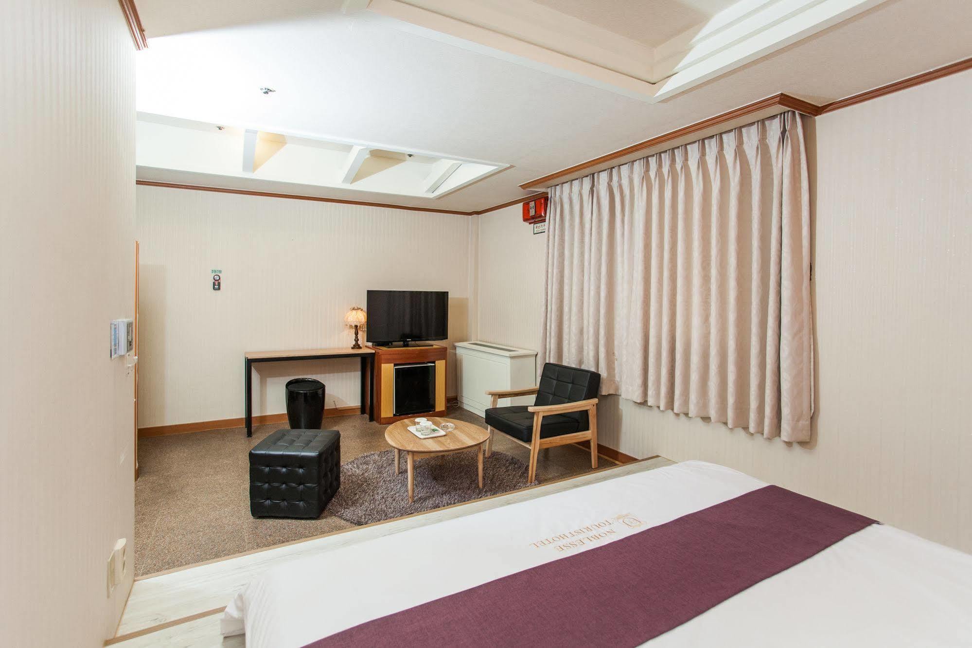 סיאול Hotel Noblesse מראה חיצוני תמונה