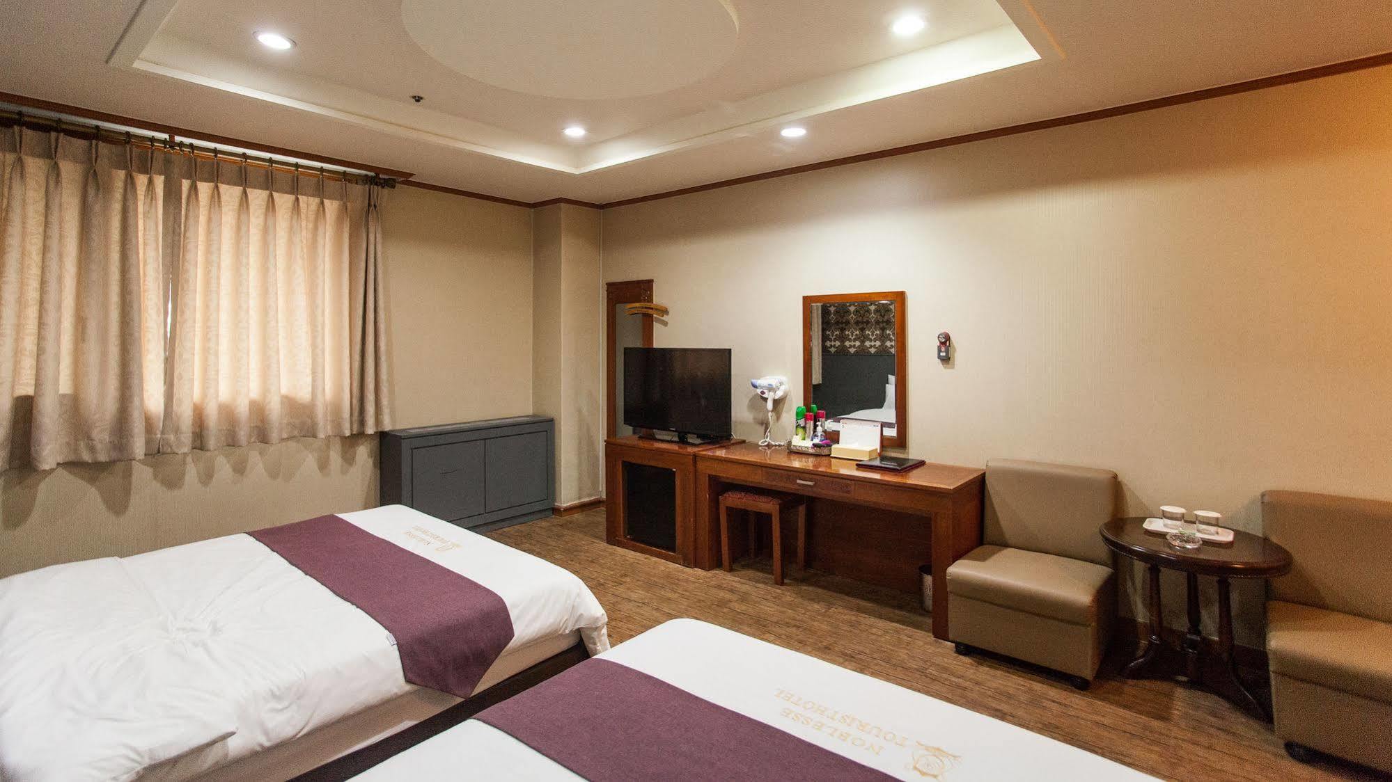 סיאול Hotel Noblesse מראה חיצוני תמונה