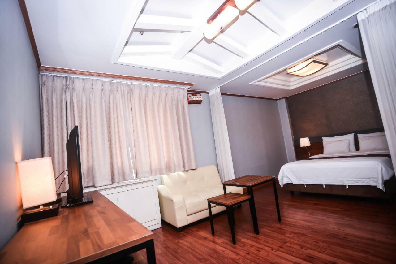 סיאול Hotel Noblesse מראה חיצוני תמונה
